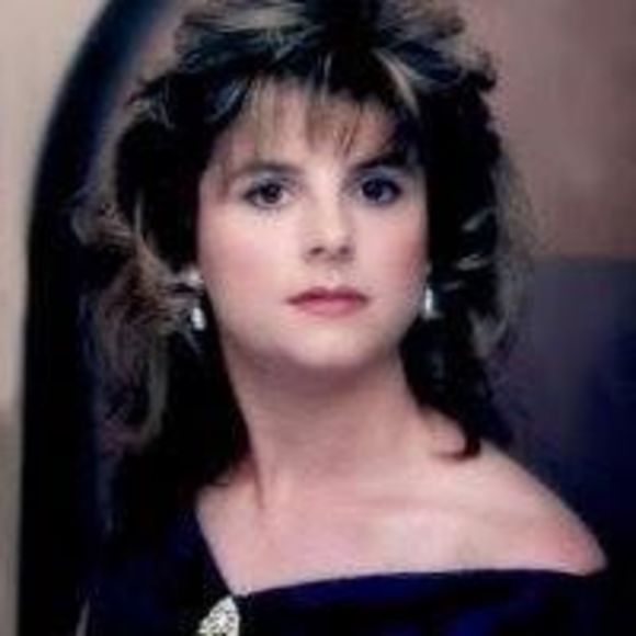 Meet your Posher, Ruth - Picture 1 of 1